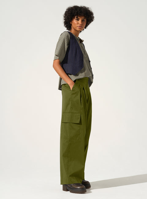 Wide-leg pants